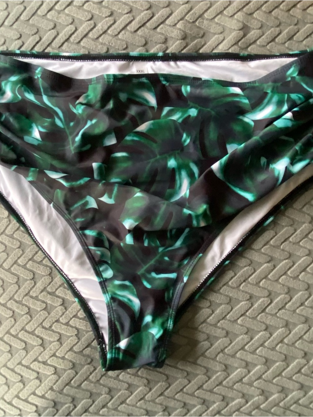 Women’s Green Leaf Print Bikini Bottom